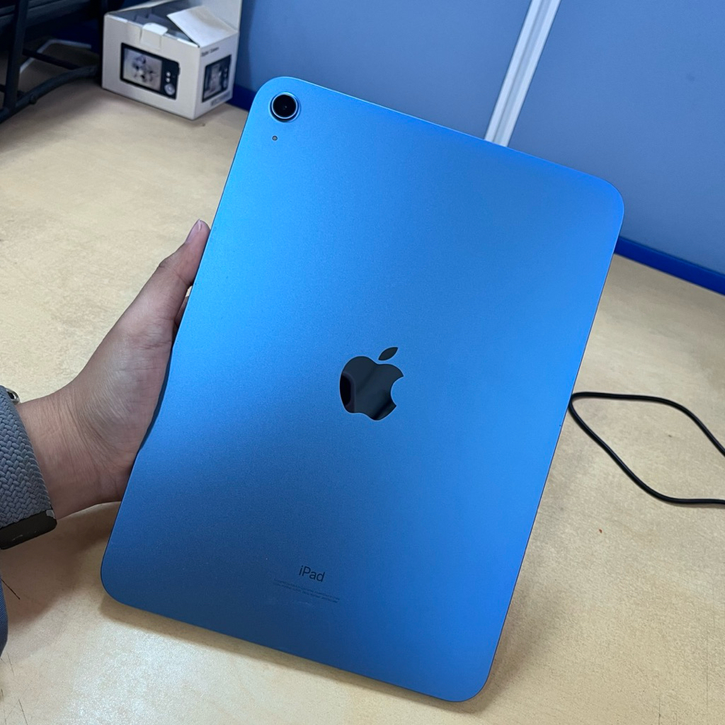 iPad 10th Generation (Wifi Only) Second