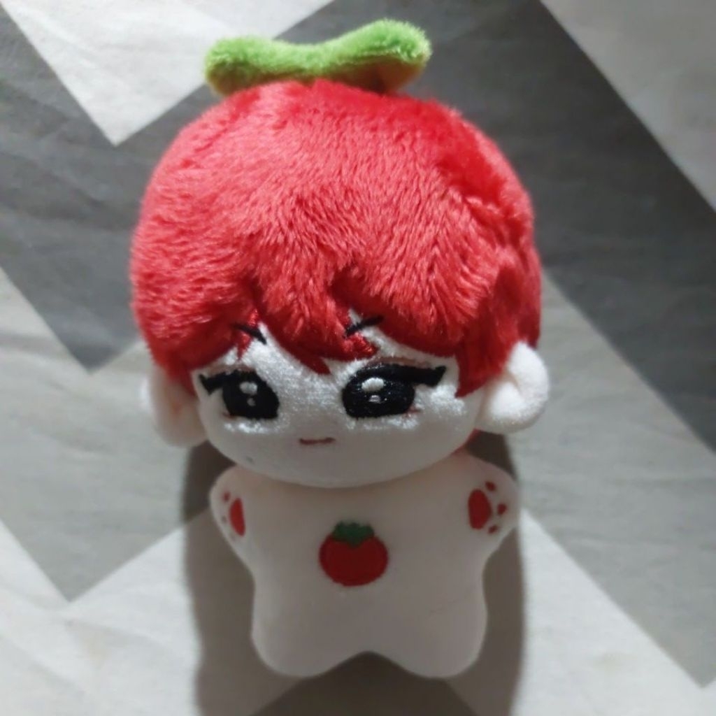 Doll jungwon tomato