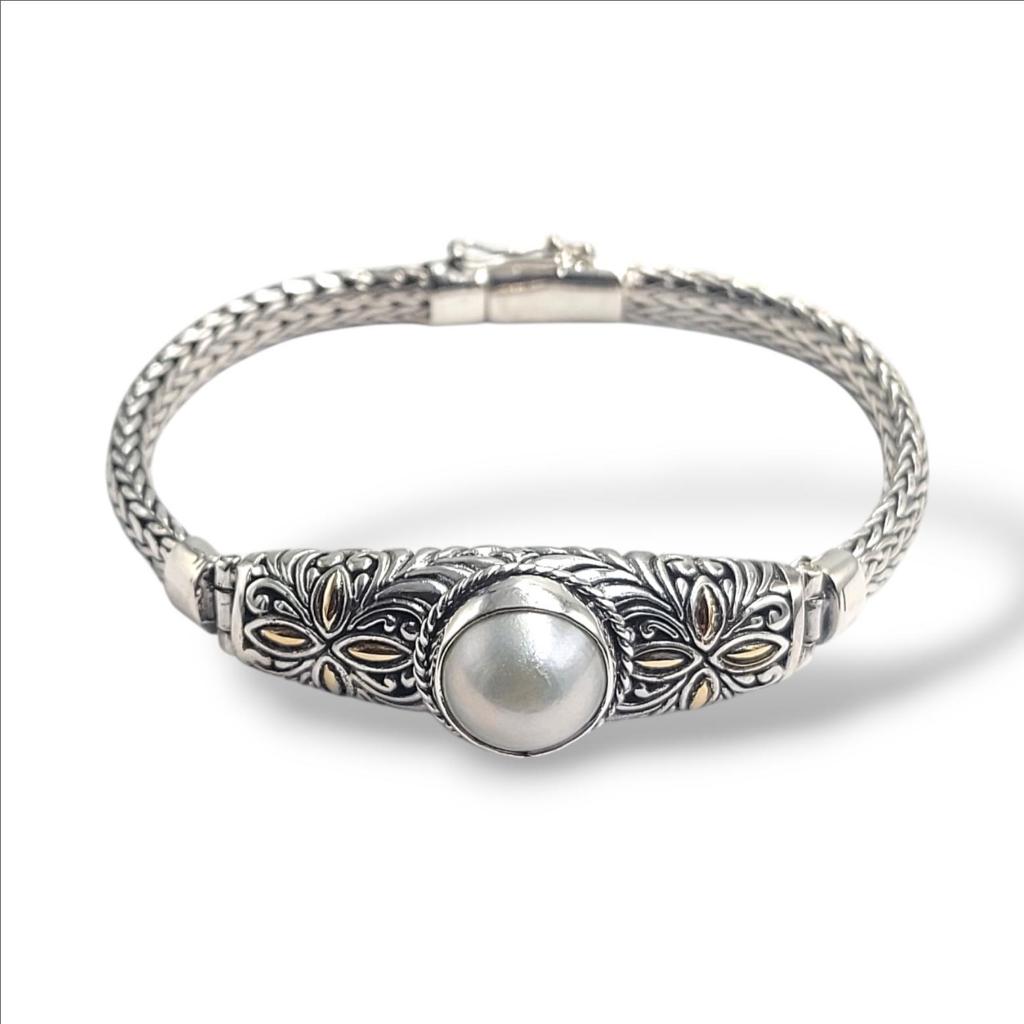 Gelang Rantai dengan Pipa Perak Ukiran Bali dan Mutiara B557