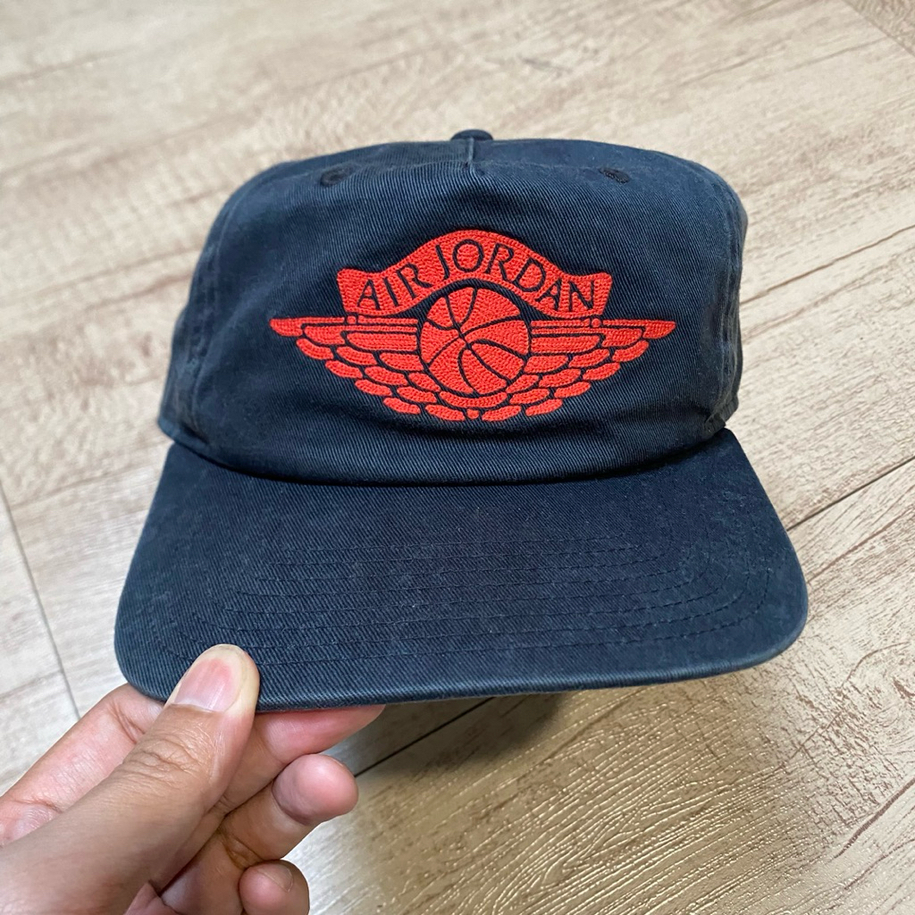 Topi Jordan Wings Hat