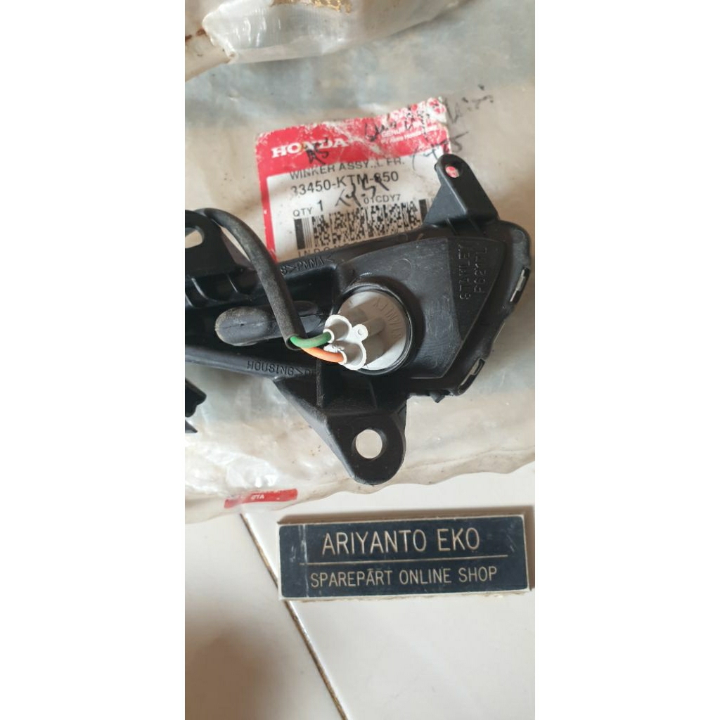 lampu sein depan assy Kiri supraX125 lama Original Honda AHM 33450-KTM-850