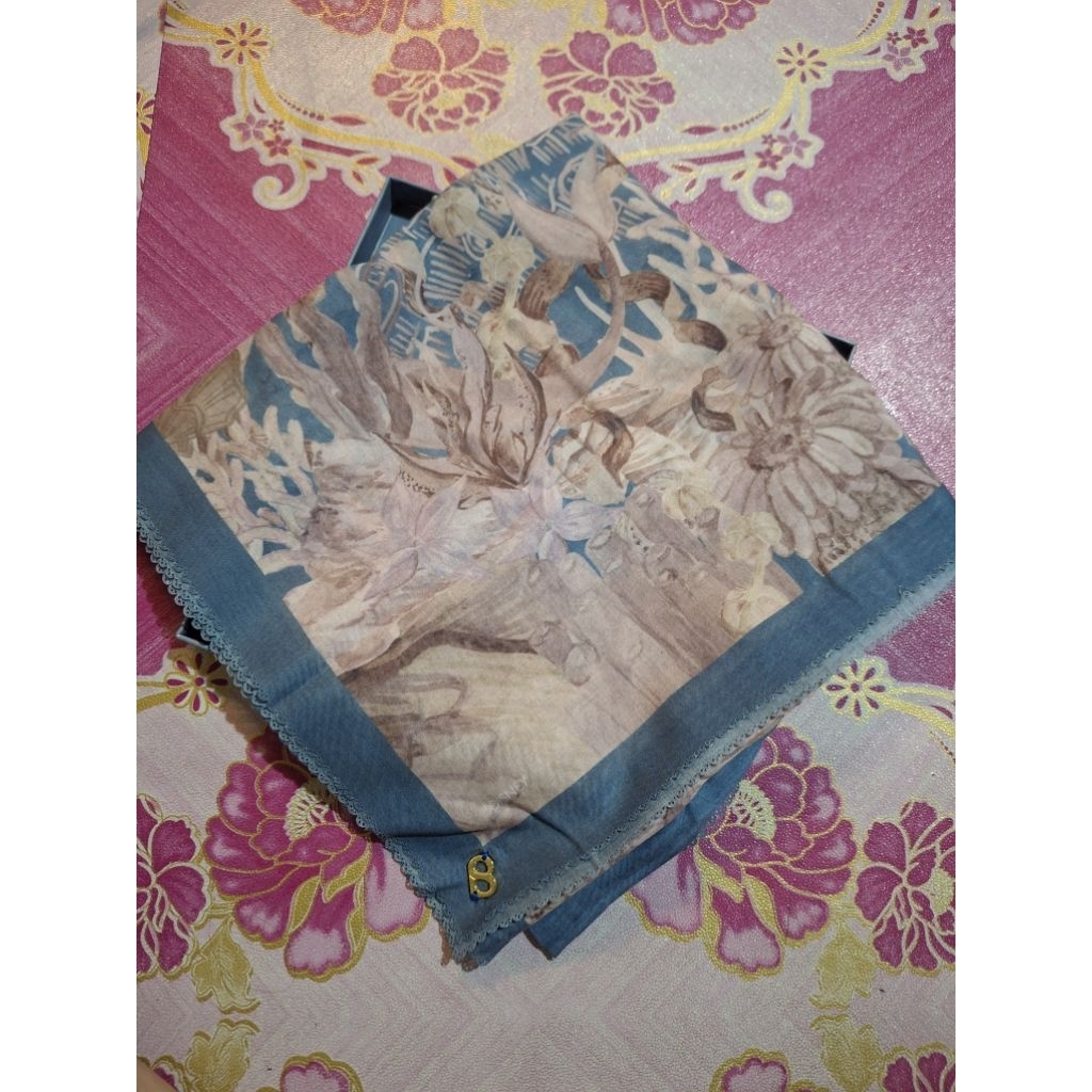 Preloved disney X Buttonscarves Little mermaid 01 -marine