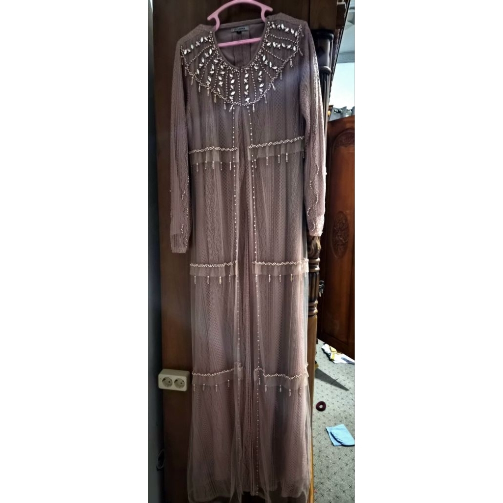 javina dress size M