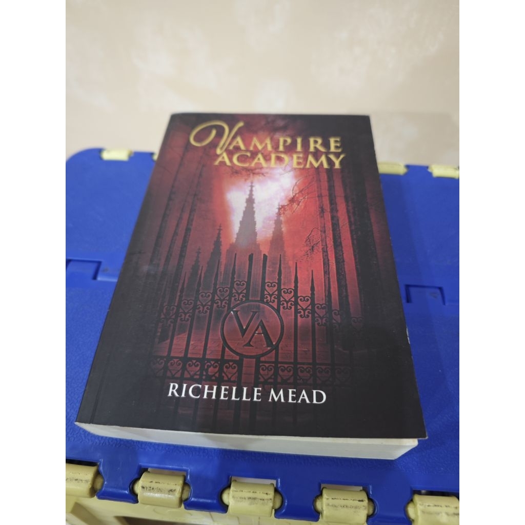 Original Novel Vampire Academy 1 Richelle Mead Buku Ori Bekas Preloved Second Fantasi Terjemahan Fik