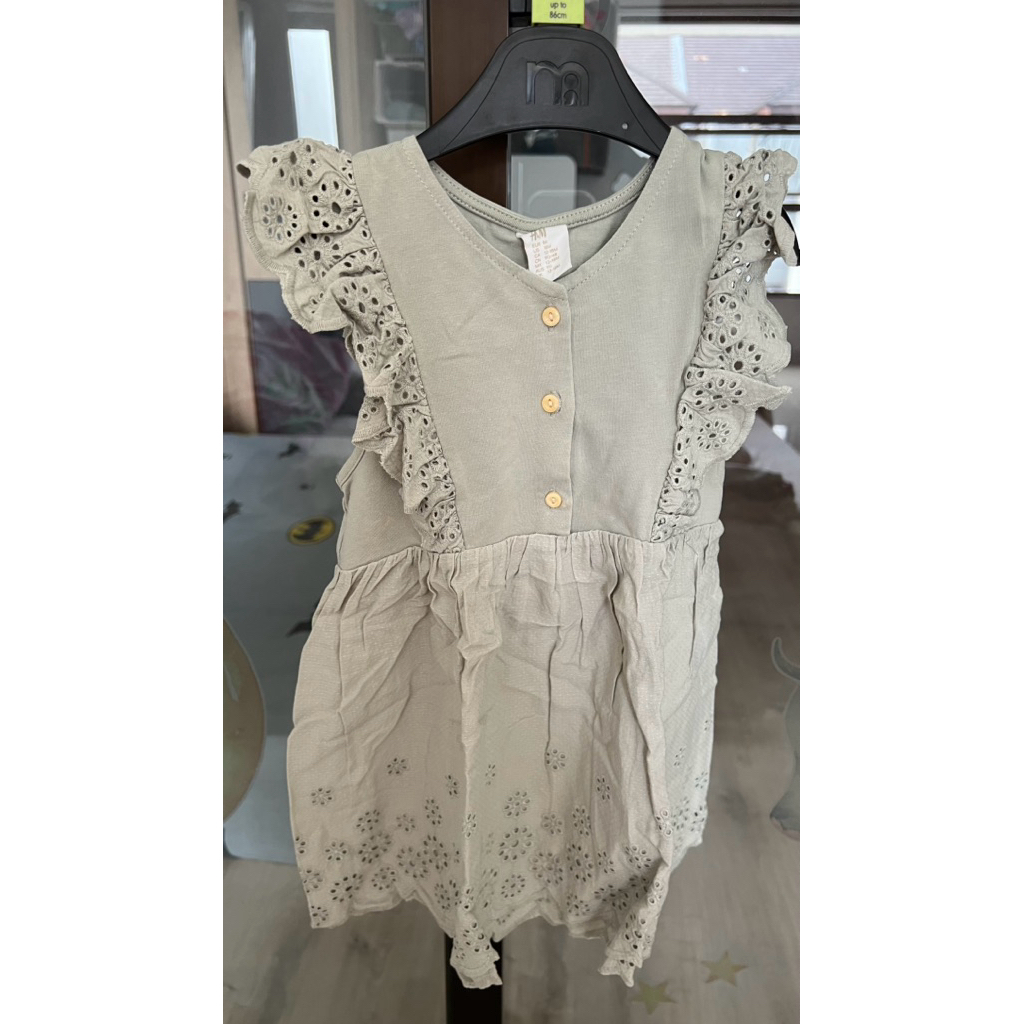 Prevoled dress bayi h&m