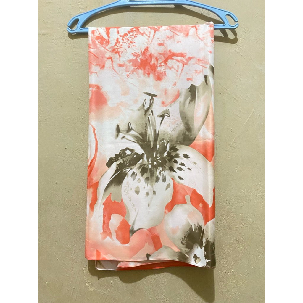 hijab bermotif preloved