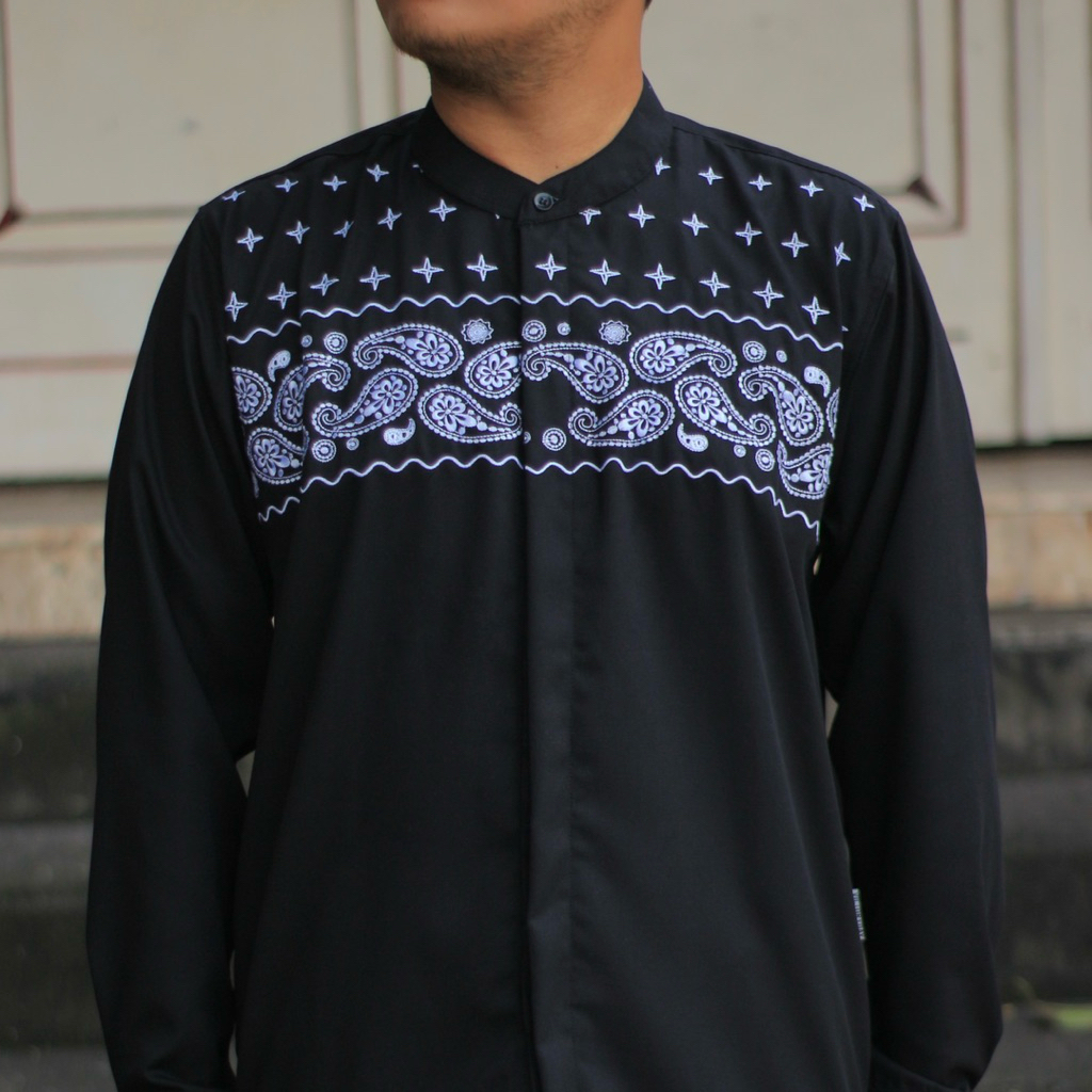 Kemeja Koko Paisley Lengan Panjang Victoryday