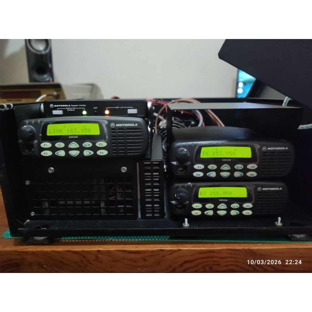 MOTOROLA CDR500 REPEATER LINK MOTOROLA CDR 500 VHF/UHF CROSSBAND