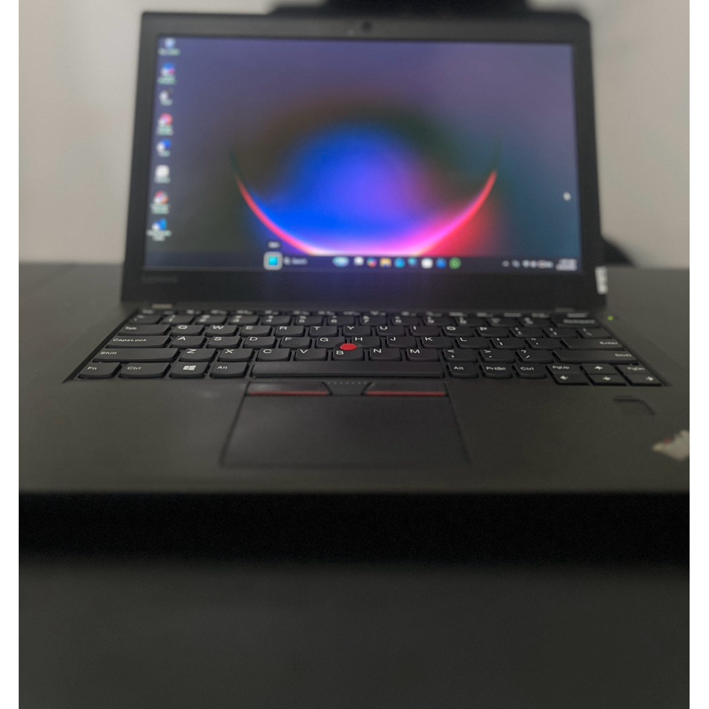 Lenovo Thinkpad X270 Core i5 Gen 7 RAM 8GB SSD 256GB Laptop Bekas Mulus Siap Pakai