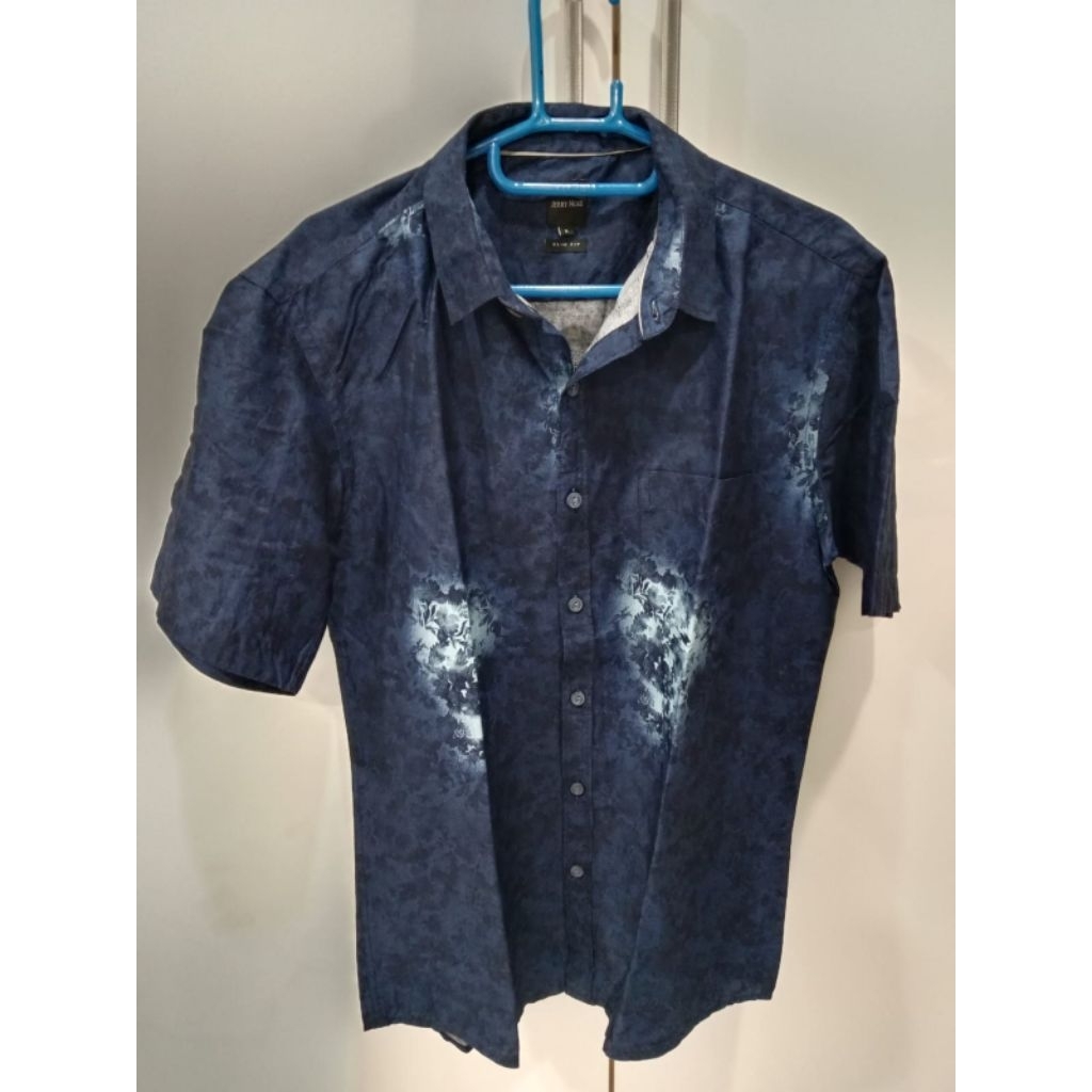 Kemeja Jerry Moss Slim Fit
