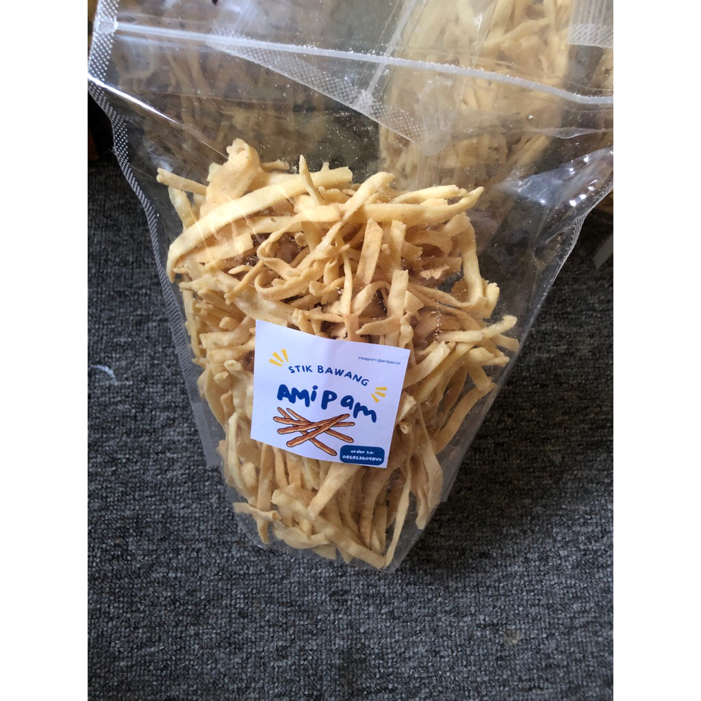 Stik bawang renyah