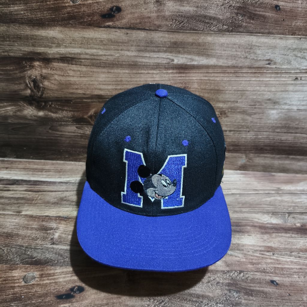 topi snapback mickey mouse vintage logo black