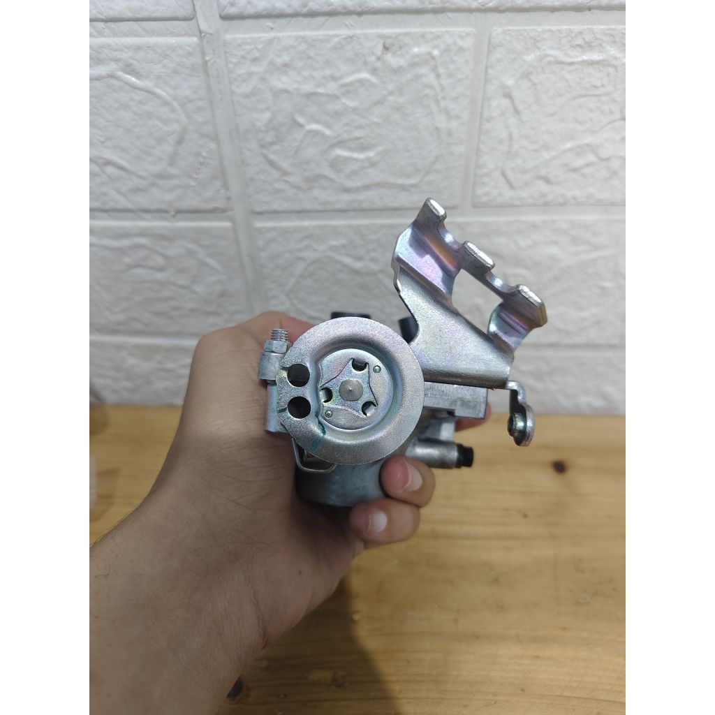 THROTTLE BODY BEAT DELUXE,GENIO