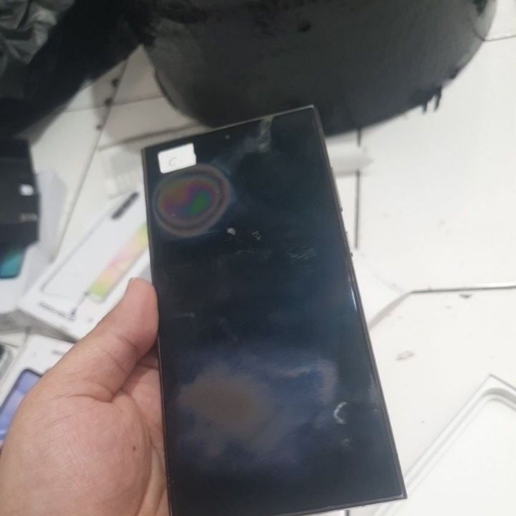 Samsung Galaxy S24 Ultra minus