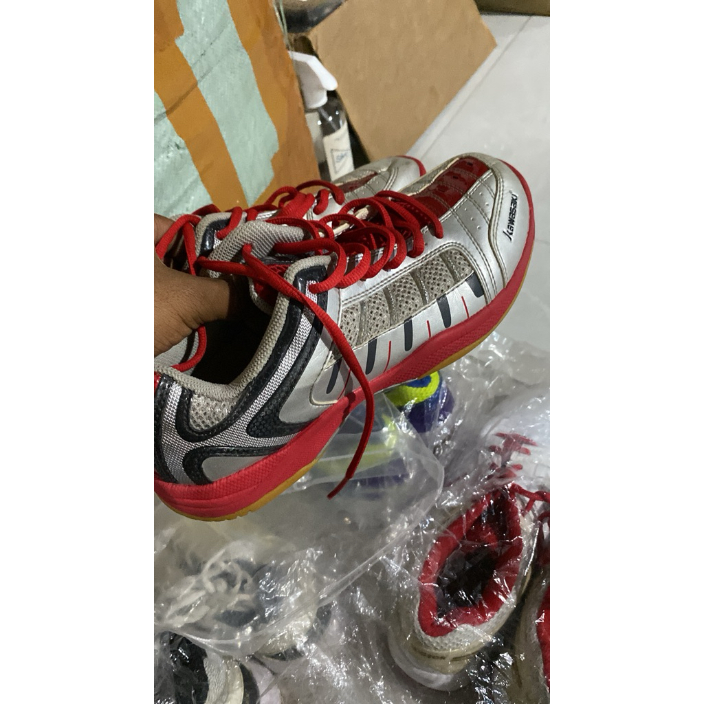 sepatu Badminton Kawasaki