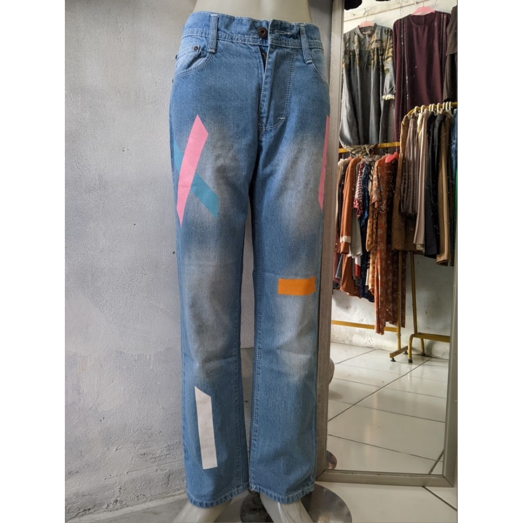 Obral Celana Jeans Wanita Murah Cuci Gudang