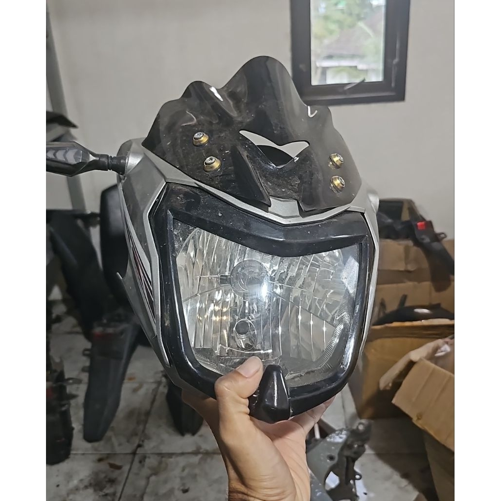 headlamp new Vixion  original