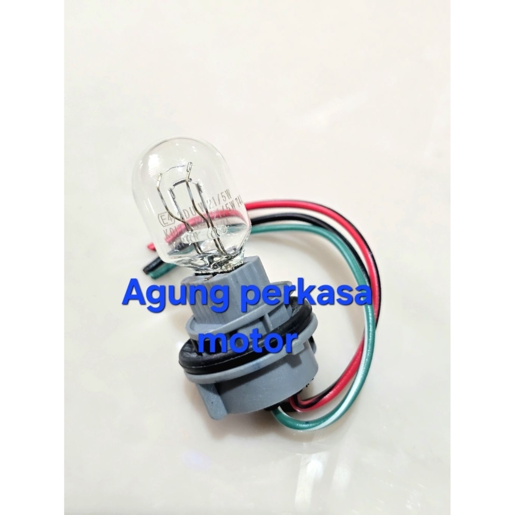 soket lampu rem soket lampu stop original honda mobilio(set dapat bohlam)