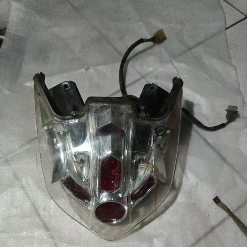 lampu stop jupiter z robot