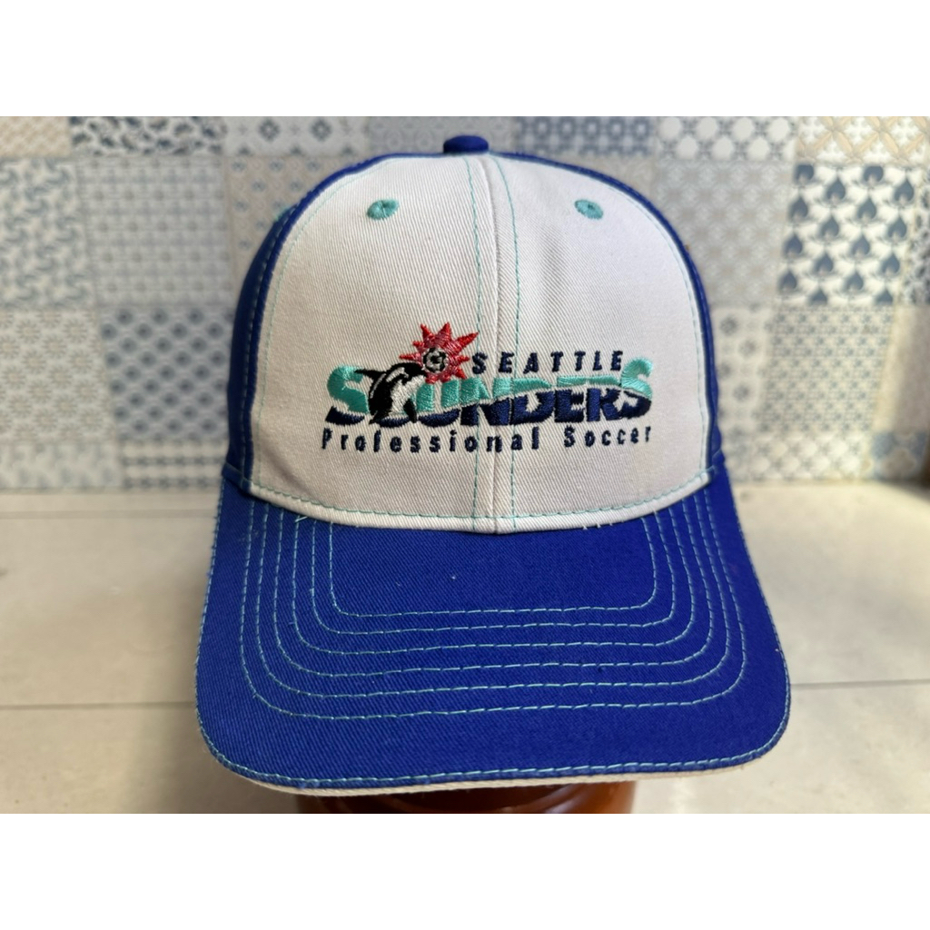 Topi Second Brand Branded Seattle Sounders Professional Soccer No Tag