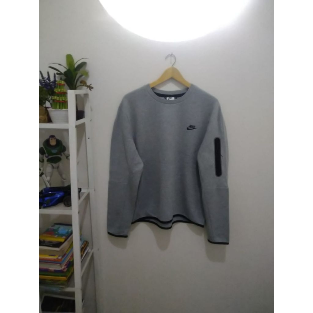 Crewneck NIKE TECH