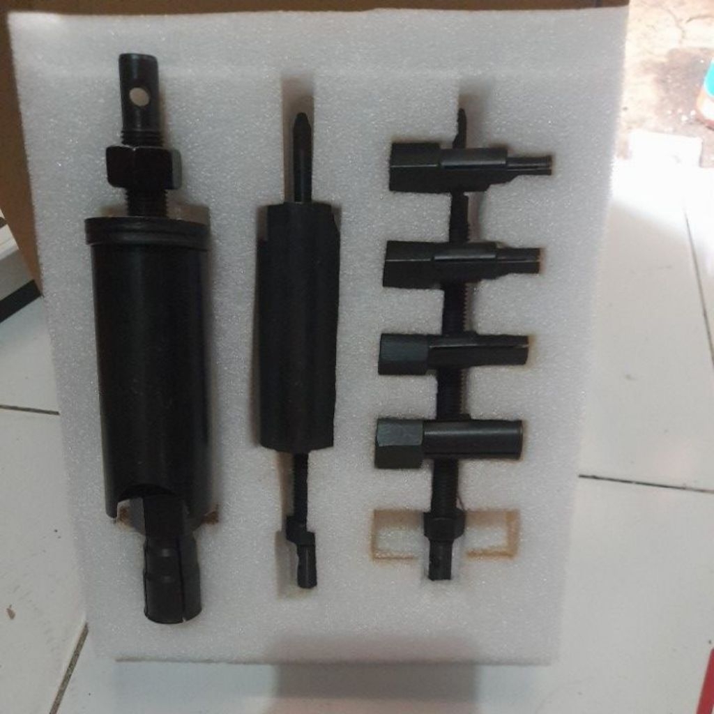 bearing puller traker bearing dalam
