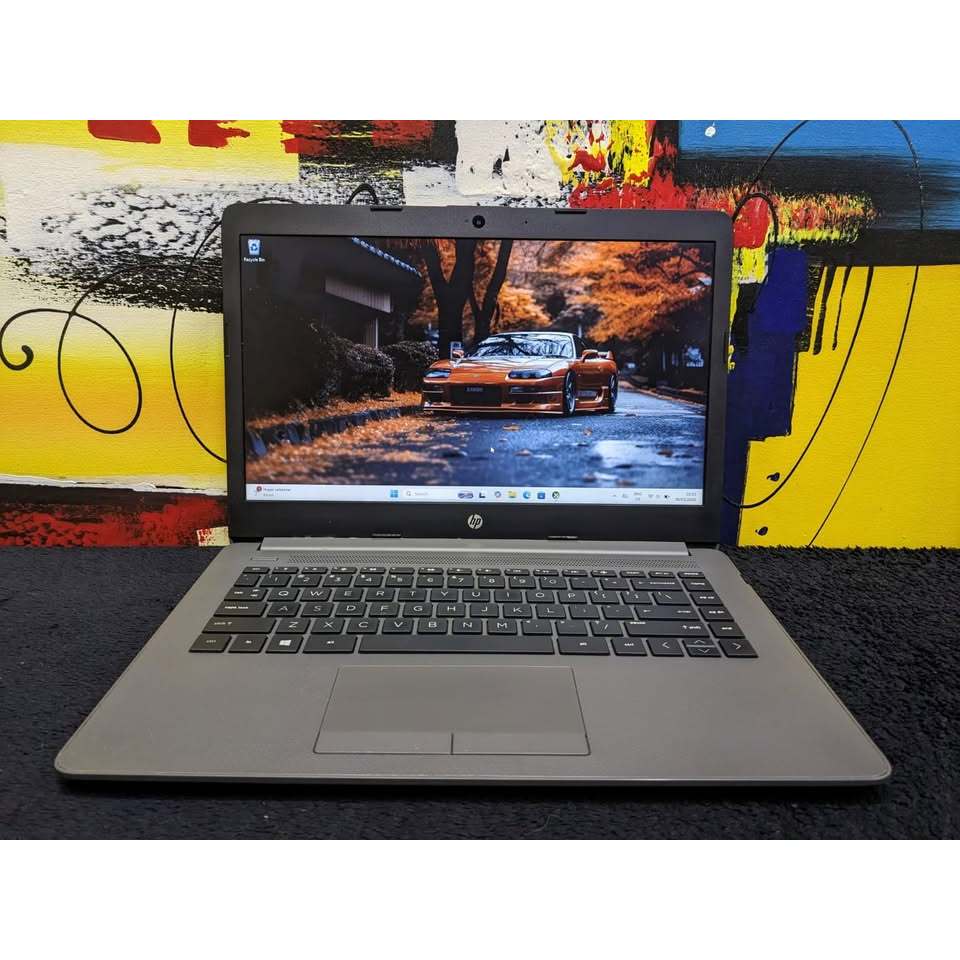 Laptop HP 245 G7 AMD Ryzen 3 3300U 8/256 Slim Mulus