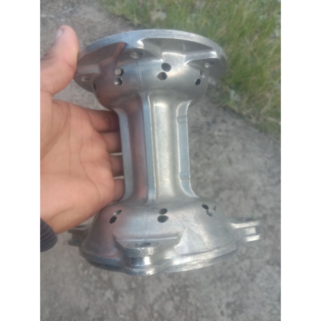 tromol belakang KLX L/BF hole 36 original Kawasaki copotan motor