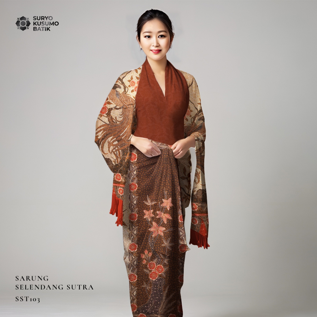 Suryo Kusumo Batik - Kain Batik Tulis Sarung Selendang Sutra Wanita  SLS9