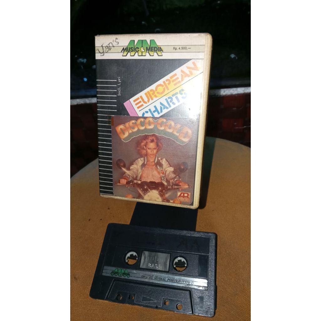 kaset pita lagu EUROPEAN charts