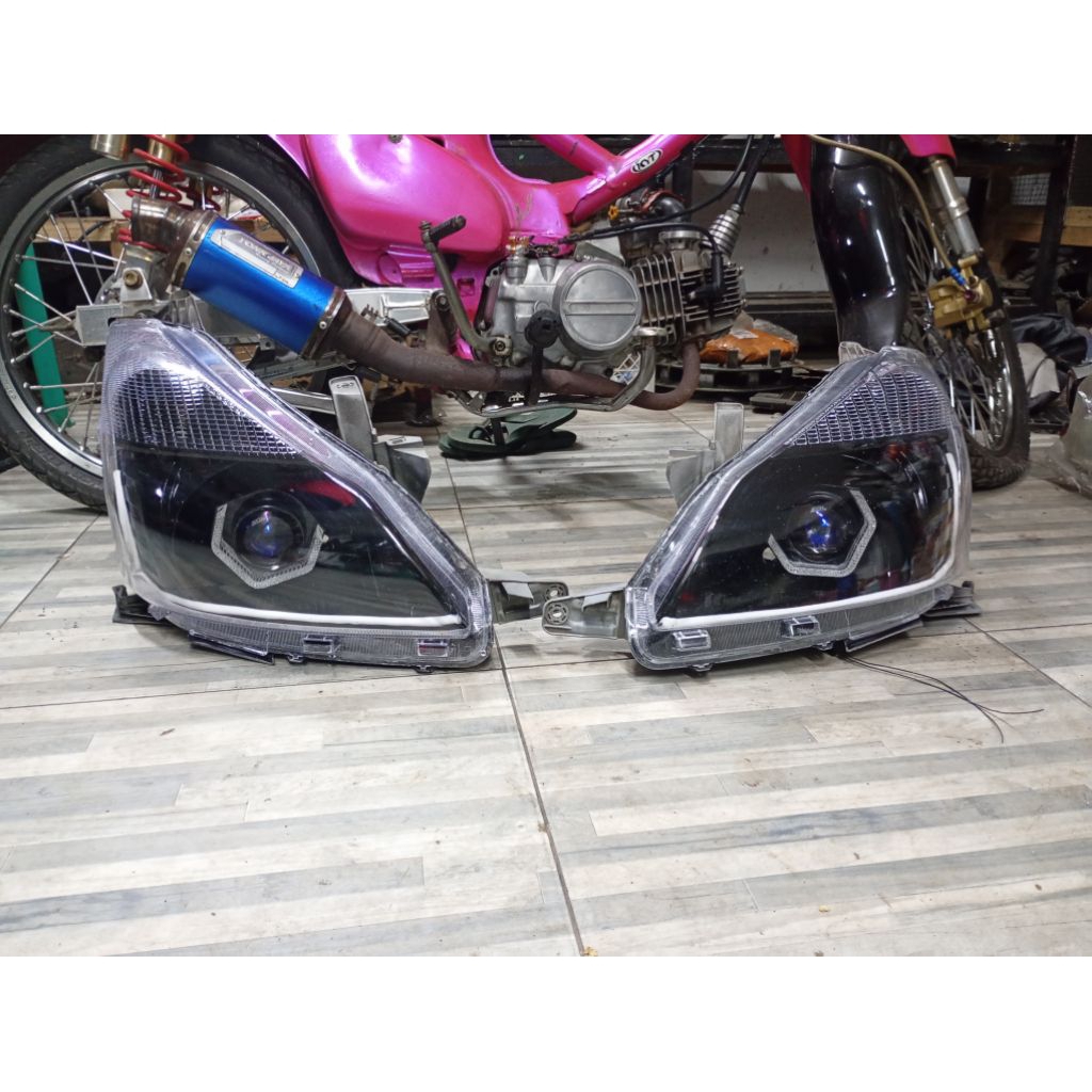 headlamp lampu depan Avanza Xenia 2012 2015 original custom projektor model terbaru harga satu pasan