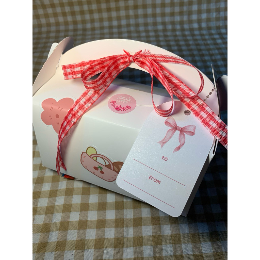 Gift Snack Box uk Sedang/ lucu cocok kado untuk pacar