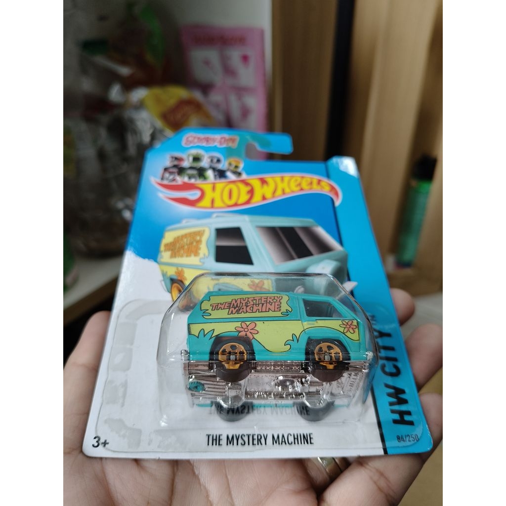 Hot Wheels Mystery Machine