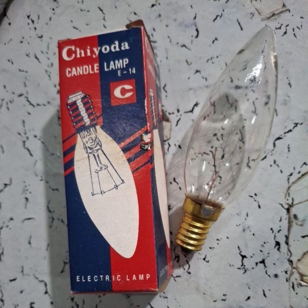 chiyoda lampu candle E14 bening 15w