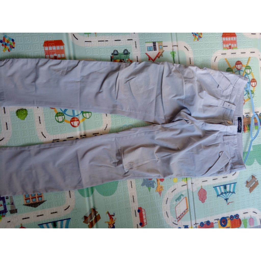 PRELOVED CELANA BAHAN WANITA KHAKI