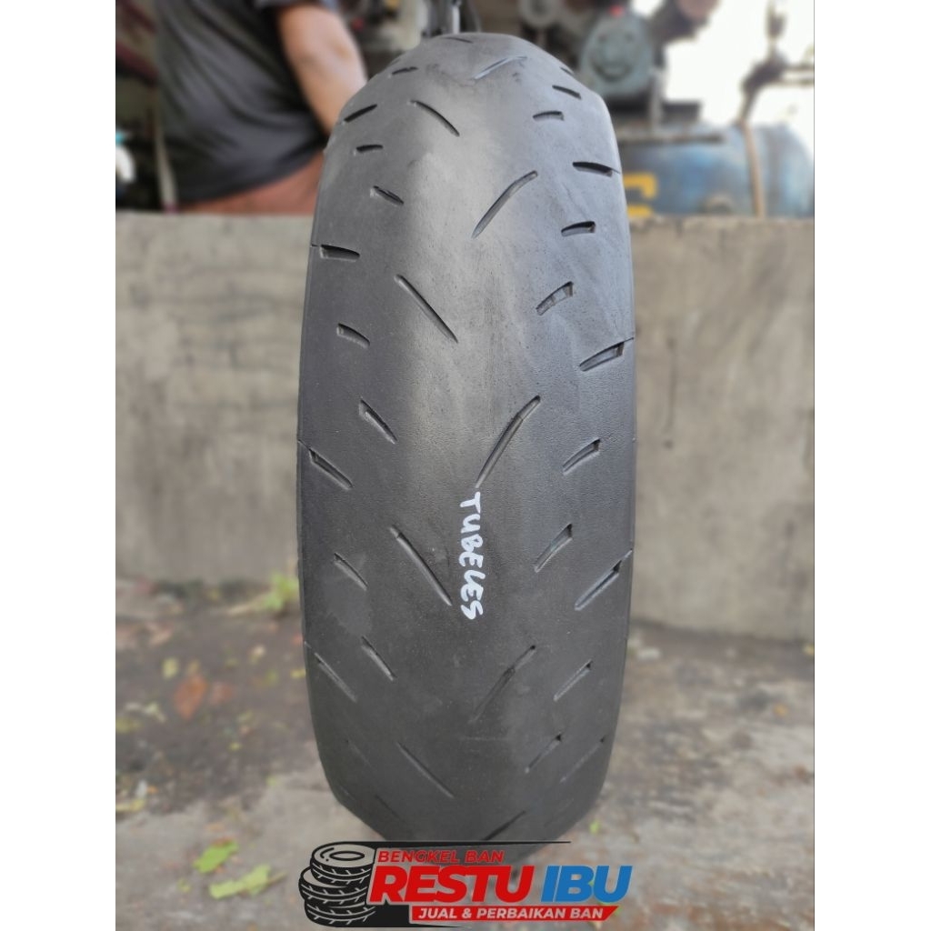 Ban Tubeles Dunlop Sportmax GPR-300 150/60R17 (150/60-17)