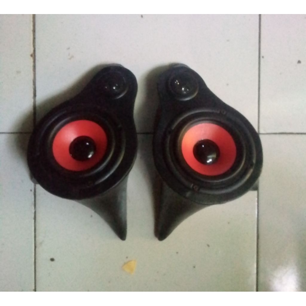 pilar speker Granmax satu set