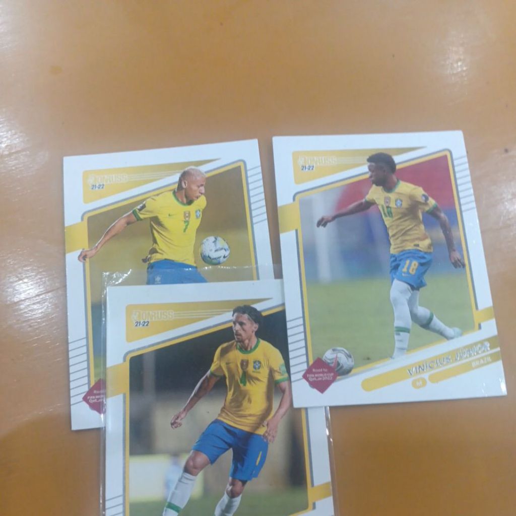 kartu bola panini donruss road to world cup 2022 brazil base card