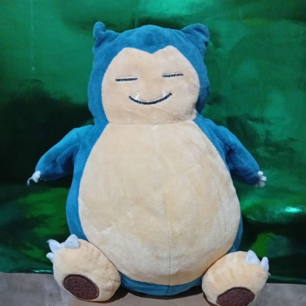boneka pl pokemon snorlak.