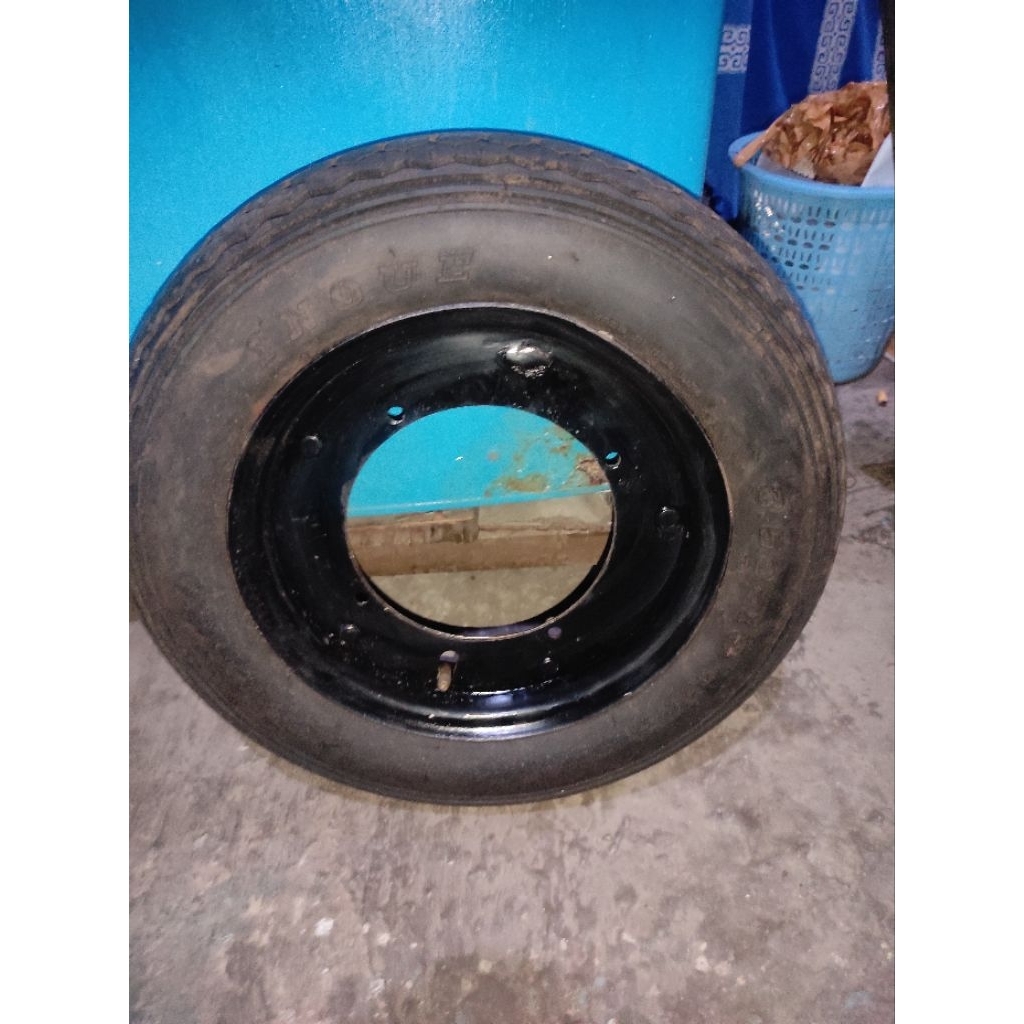 pelek banci set vespa ring 10, pelek kaleng