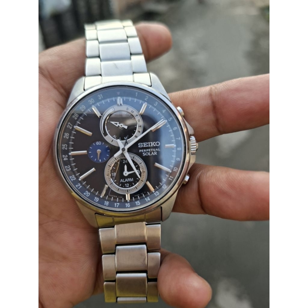 seiko perpetual solar sbpj003j1 blue stanless steel