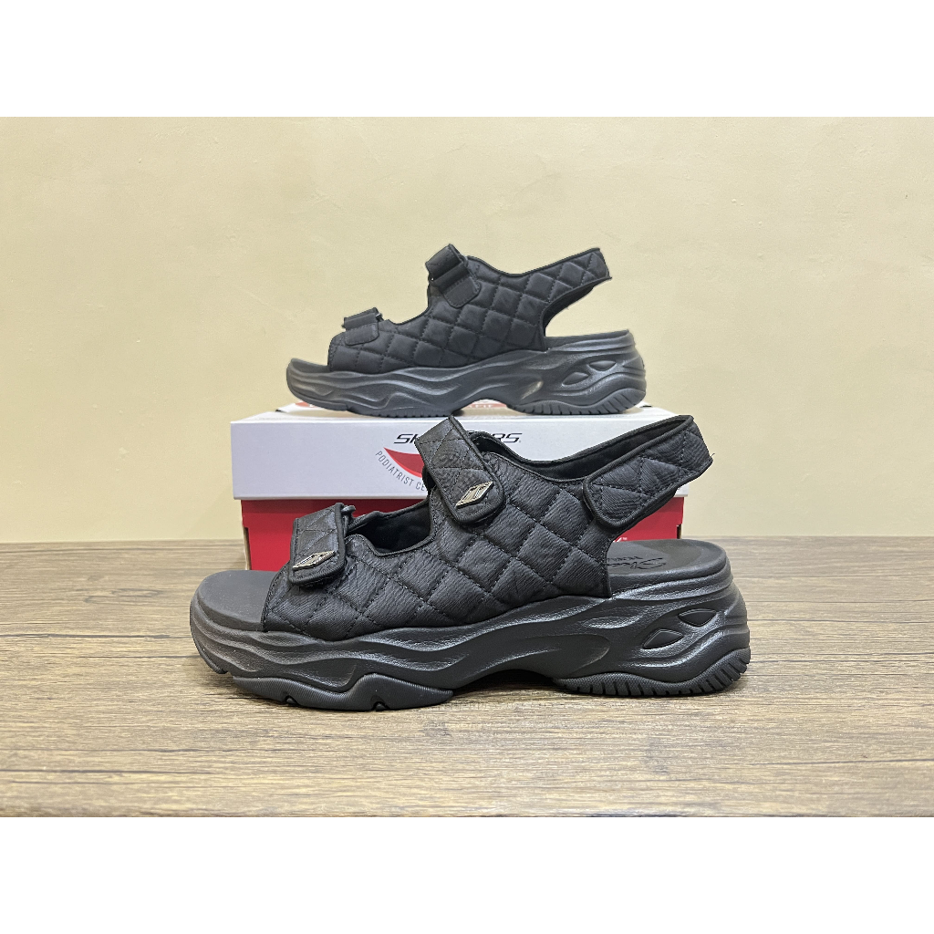 Sepatu Sandal women Slip On Skechers Sandal D'Lites 4.0 Diva Black 119849/BBK Original