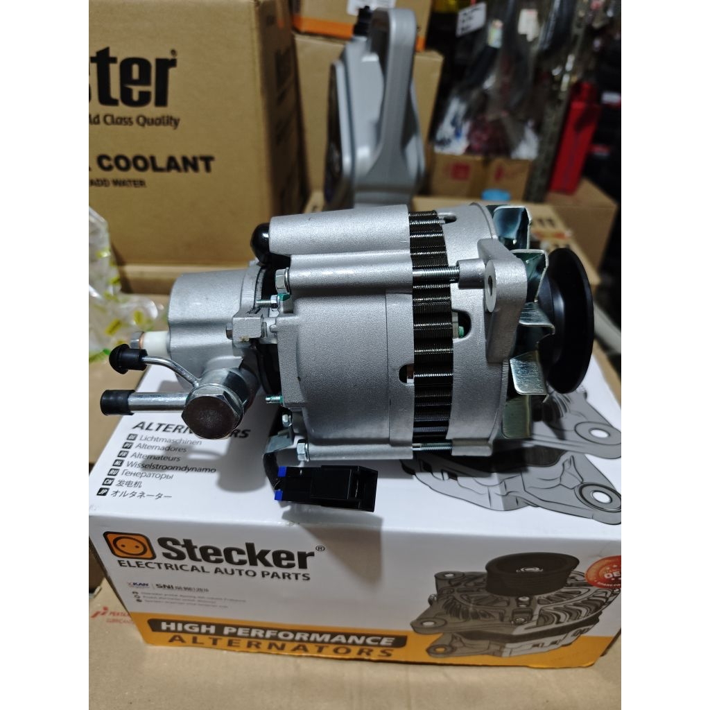 Alternator Dinamo Ampere Dinamo Cas Izuzu Panther 2.5 Panther Kapsul NHR 55(4JB1) STECKER