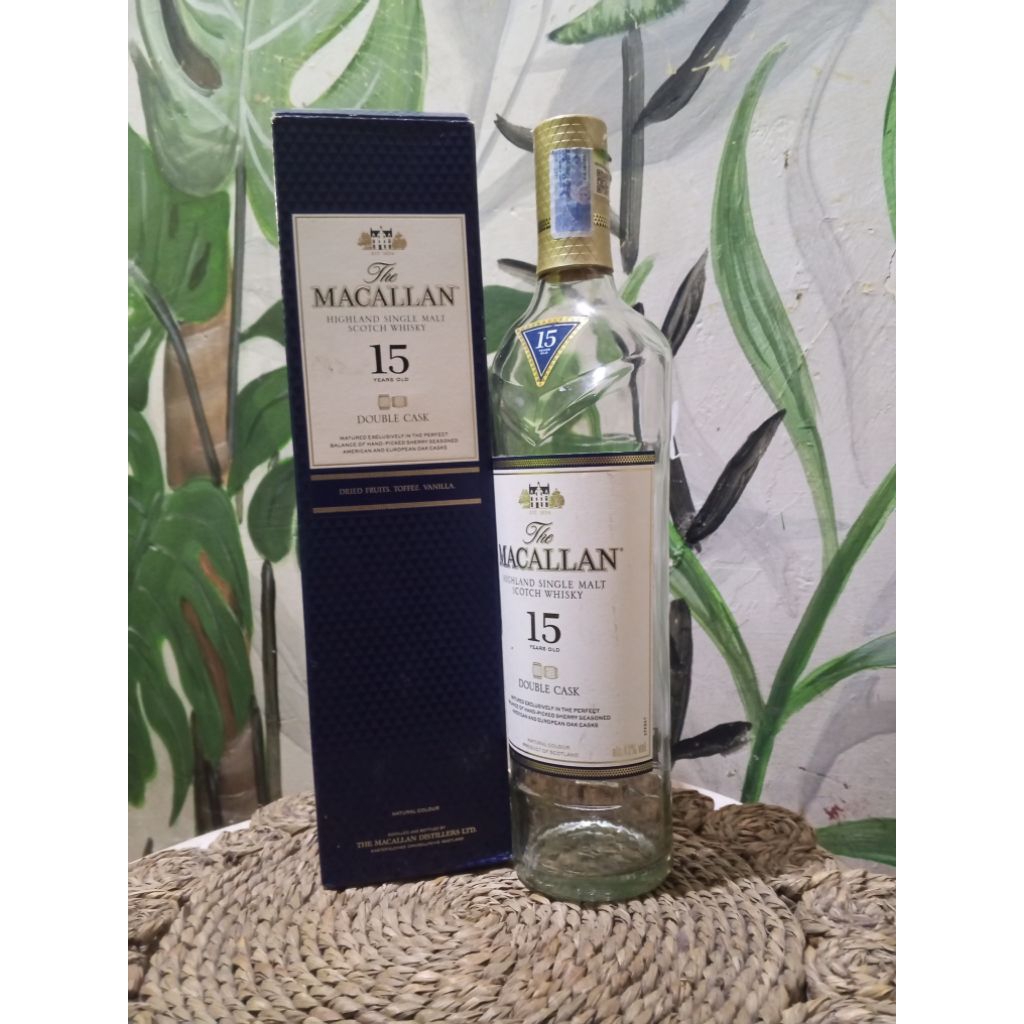 The Macallan 15 Year Old Double Cask Highland Single Malt Scotch Whisky. 