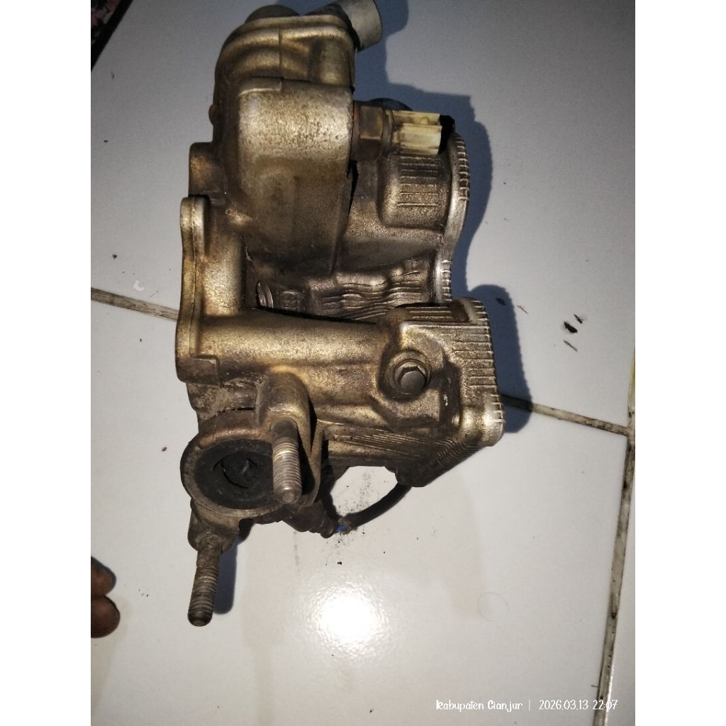 blok head Vixion 2014