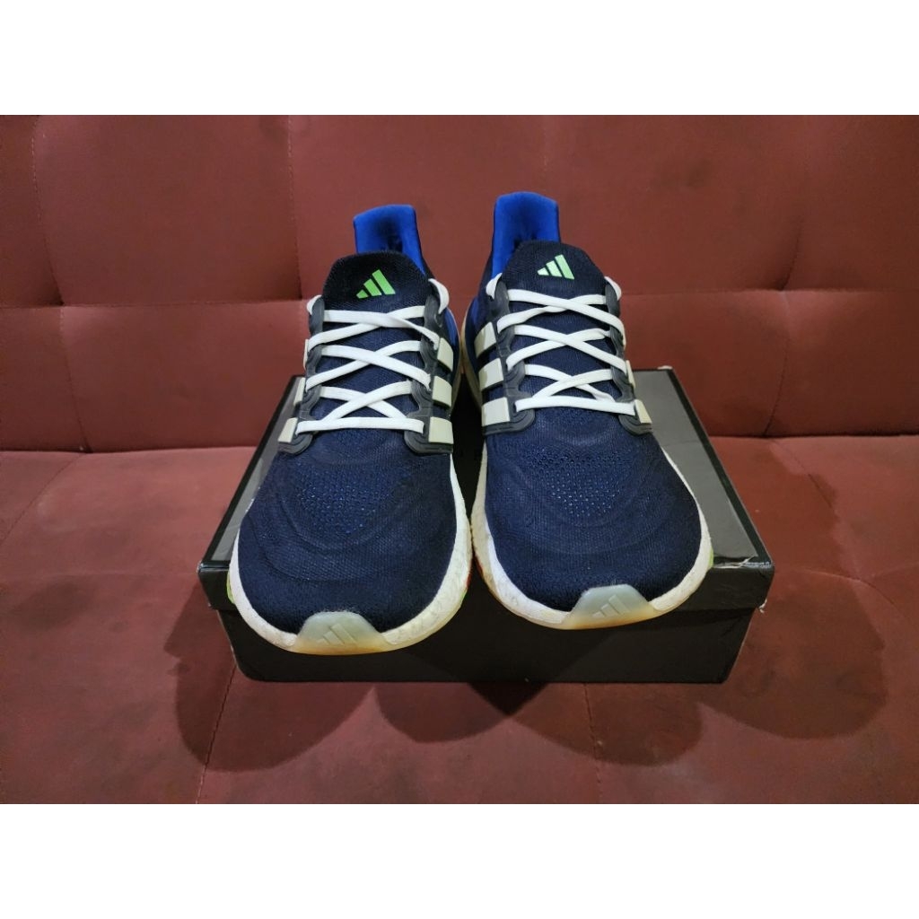 adidas ultraboost light 23