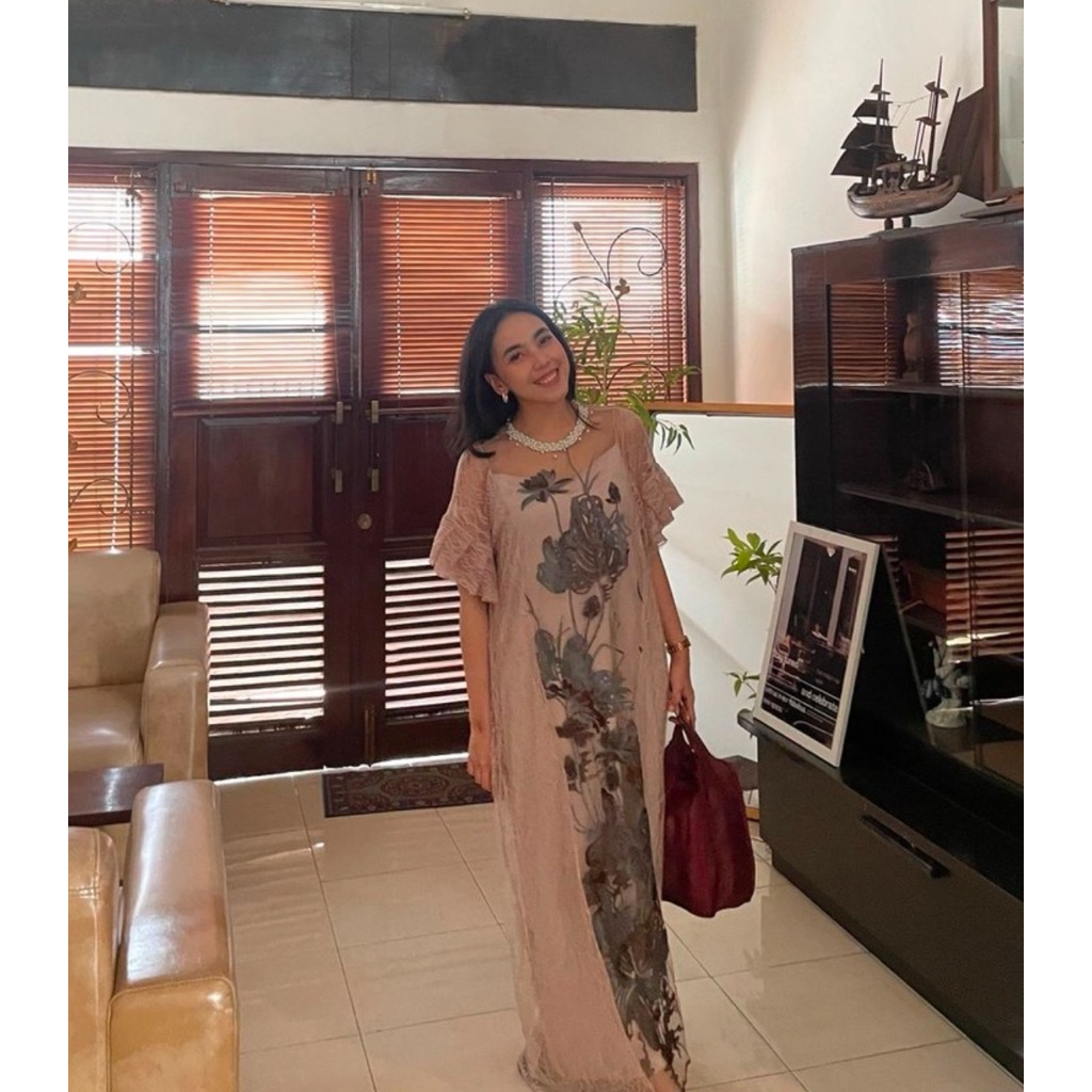 Sewa Dress Kina Atelier Violetta dress