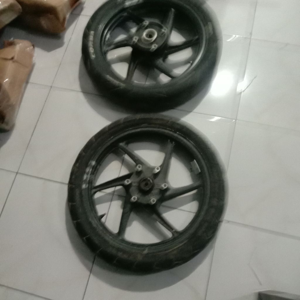 velg cb150r old