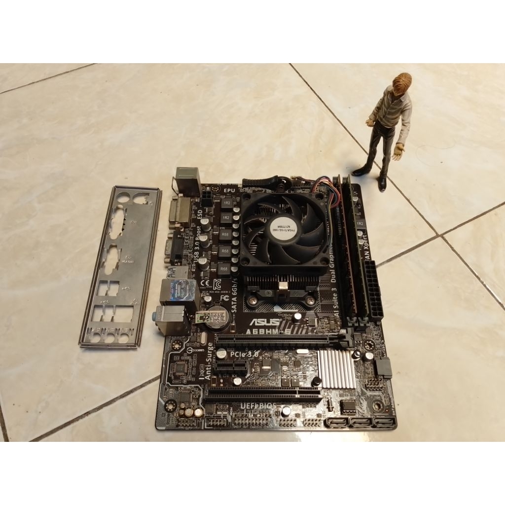 Mobo socket FM2 ASUS A68HM-E dan Procie AMD A4-6300 Series kondisi mulus dan normal