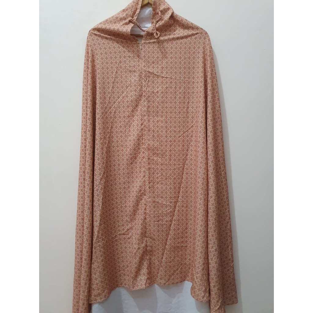 Ria Miranda - Monogram Mukena - Terracotta - PRELOVED 